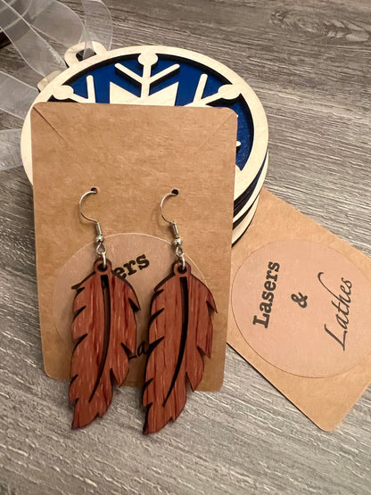 Basic Feather Walnut Earrings