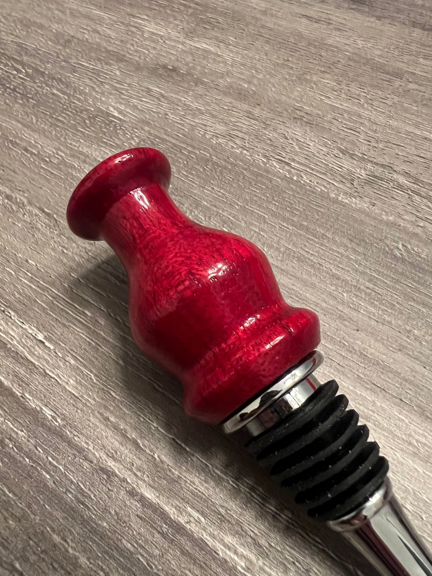 Tauari Red Dyed Wine Stopper